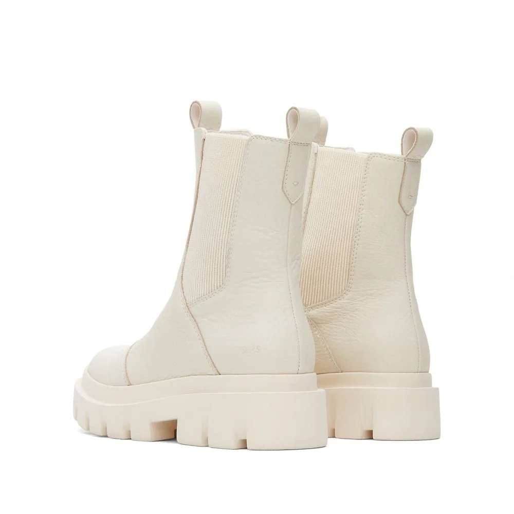 NWOB Toms Rowan Genuine Leather Water Resistant Chelsea Boot Beige Size 8.5